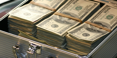 ¿Tu Visa E-2 Está en Riesgo? 3 Movidas Inteligentes para que tu Inversión se Vea Sustancial Photo